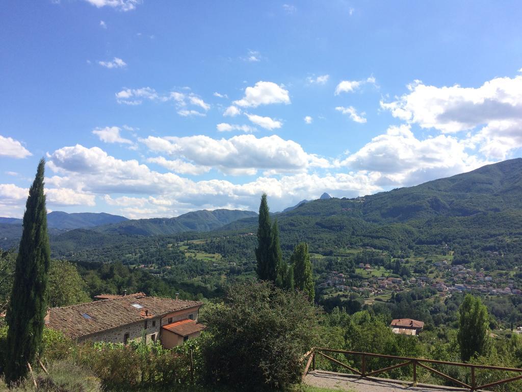 Agriturismo Braccicorti Hotell Pieve Fosciana Eksteriør bilde